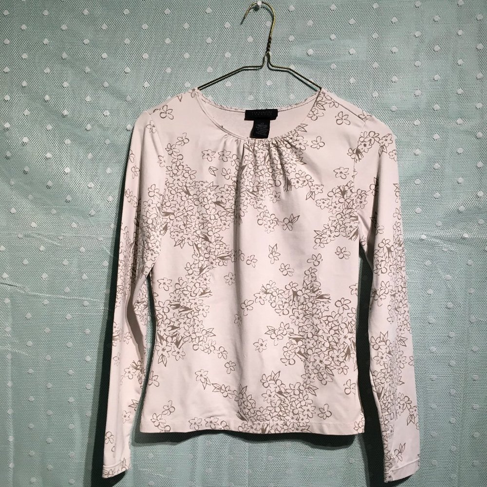 The Limited cream top